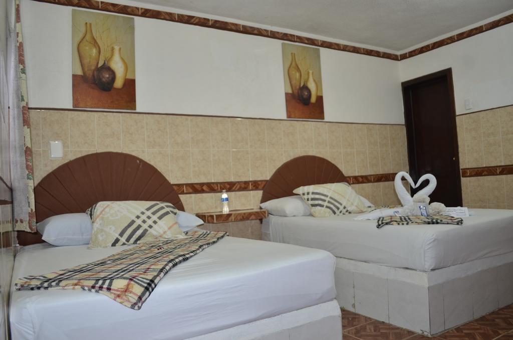 Hotel Real Azteca Chetumal Exterior foto